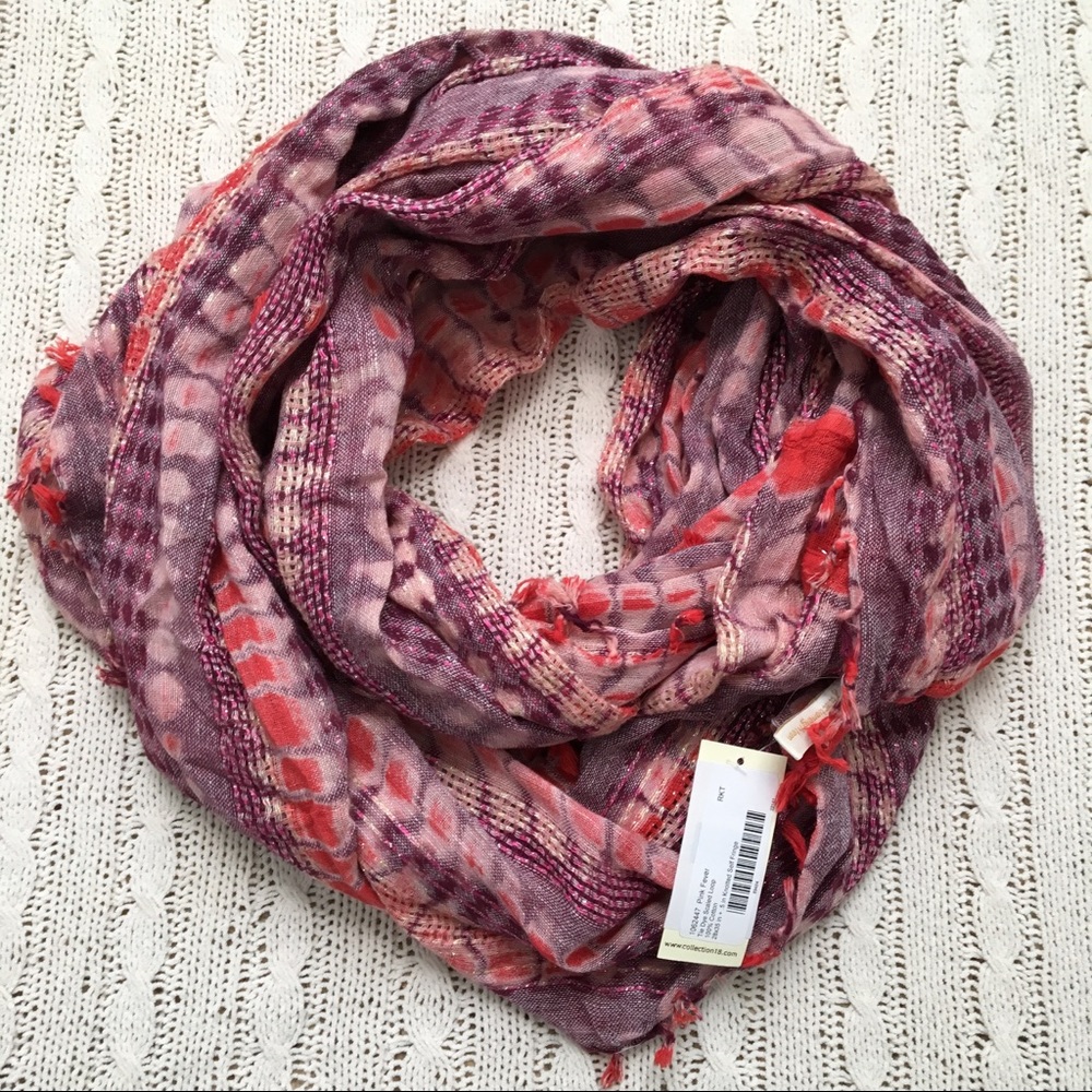 NWT tassel scarf